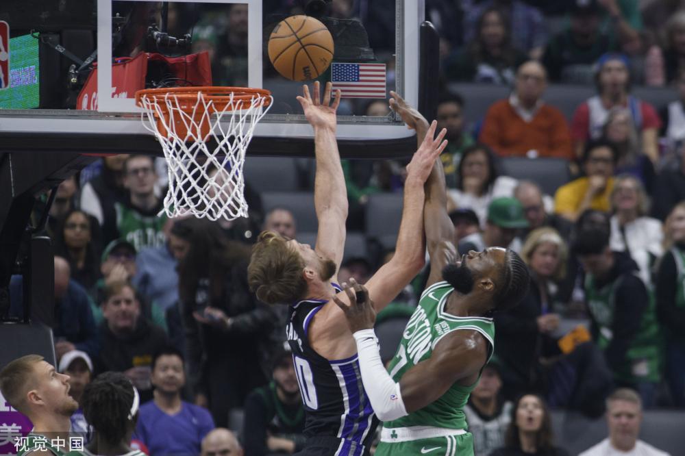 作战的战友 作战的战友